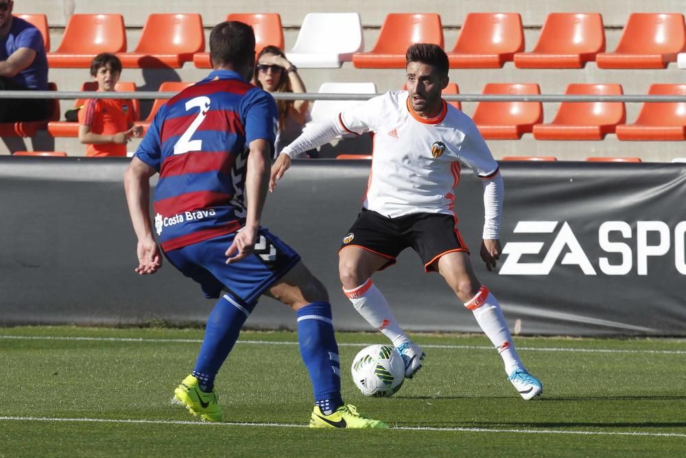 Valencia Mestalla - Llagostera, en imágenes