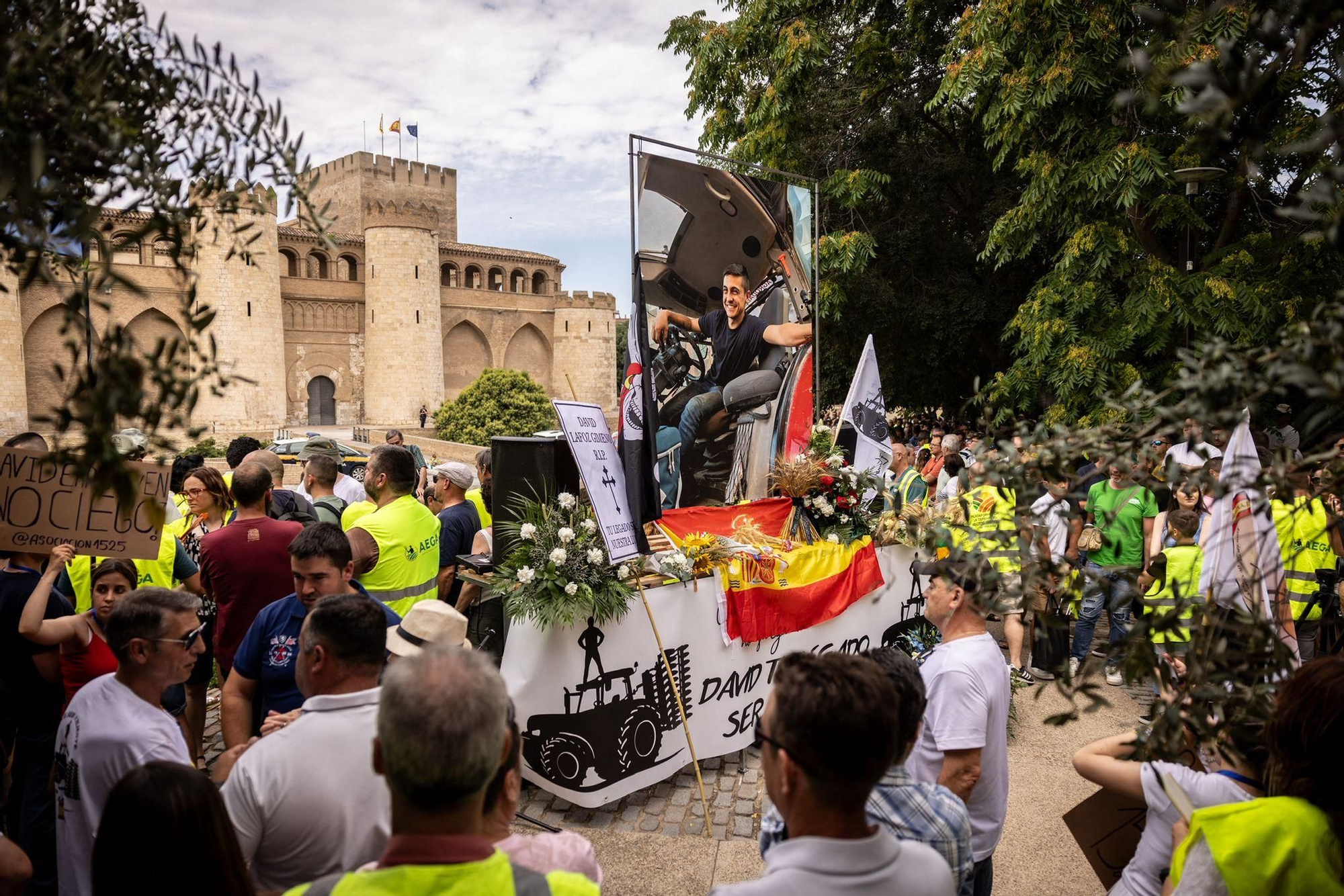 Homenaje al joven agricultor David Lafoz