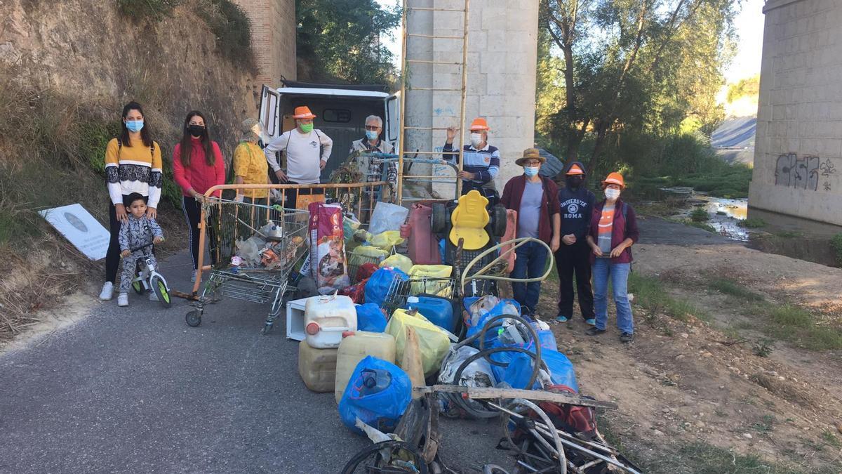 Limpieza de barranco por Compromís per Picassent.