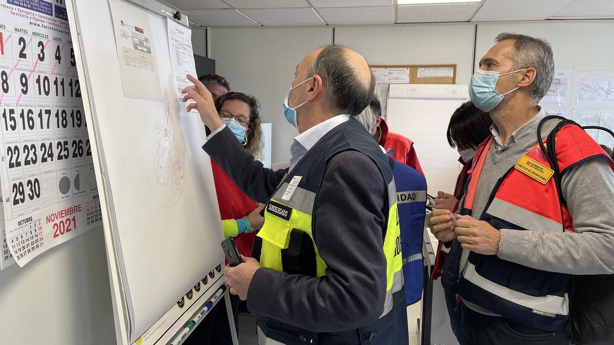 El simulacro en el aeropuerto de Zaragoza.