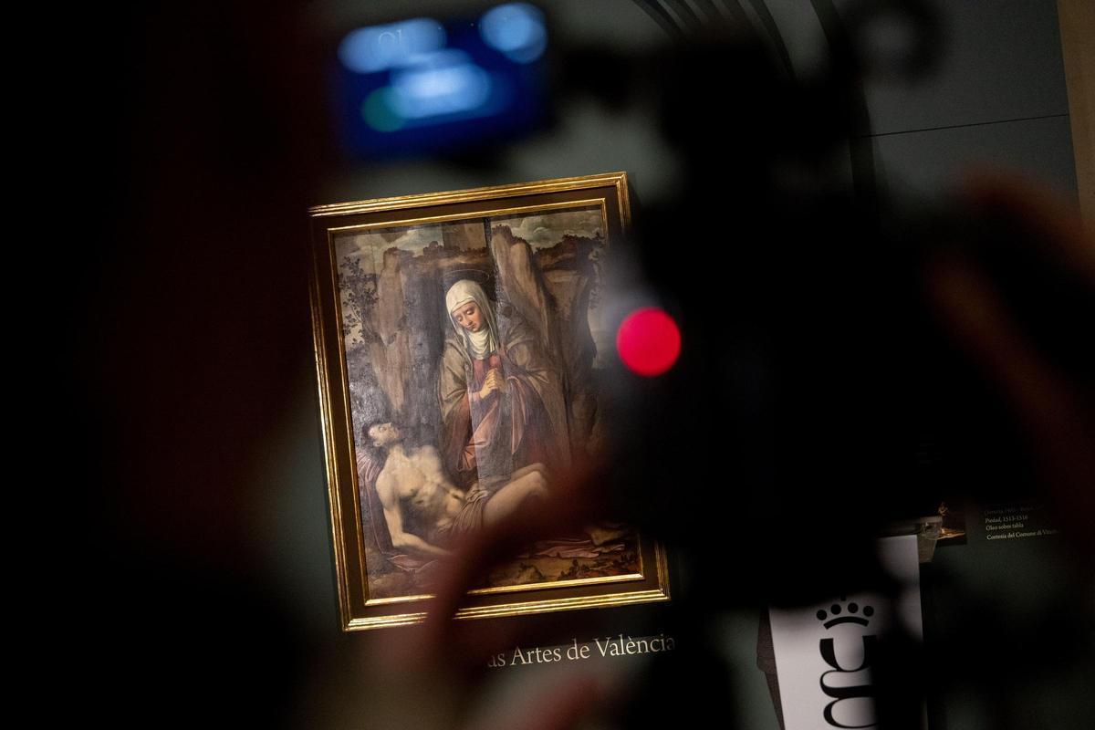 El cuadro de Gaspar Becerra ya cuelga en la Galería de las Colecciones Reales.