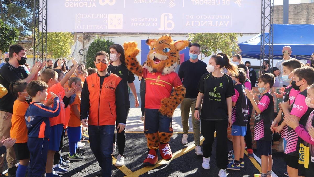 Handbol al carrer en Llíria