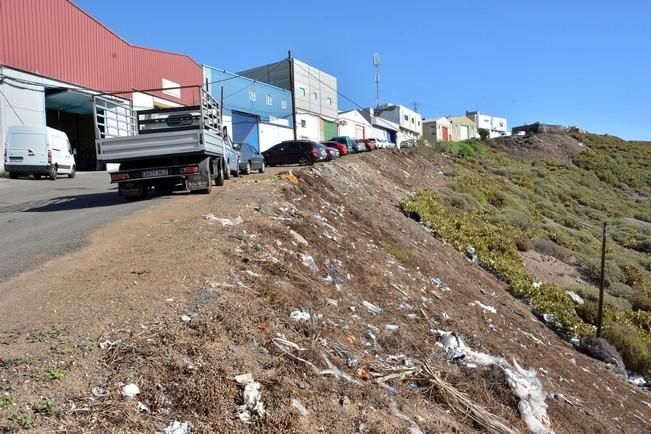 POLIGONOS INDUSTRIALES EN TELDE MAL ESTADO