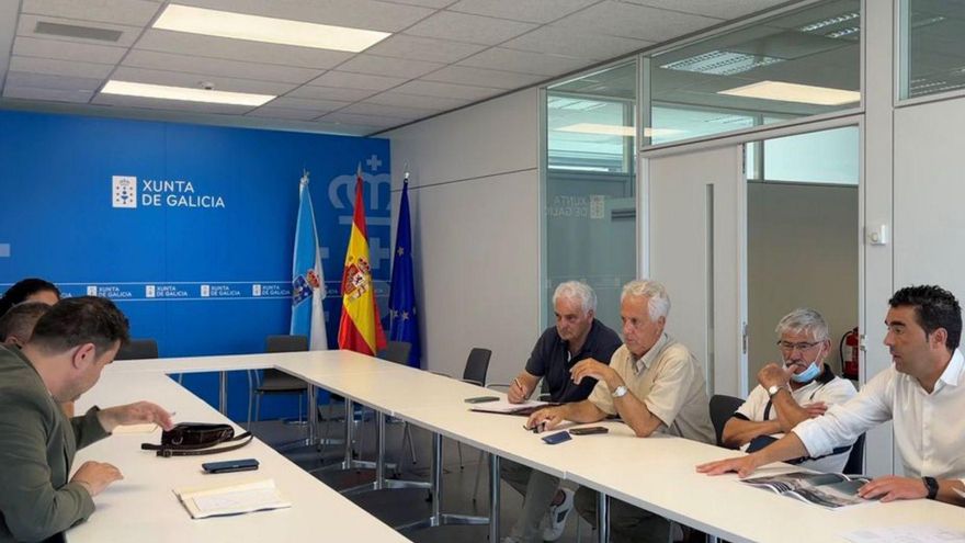 Reunión entre responsables de la Xunta y del gobierno de Poio. | // FDV