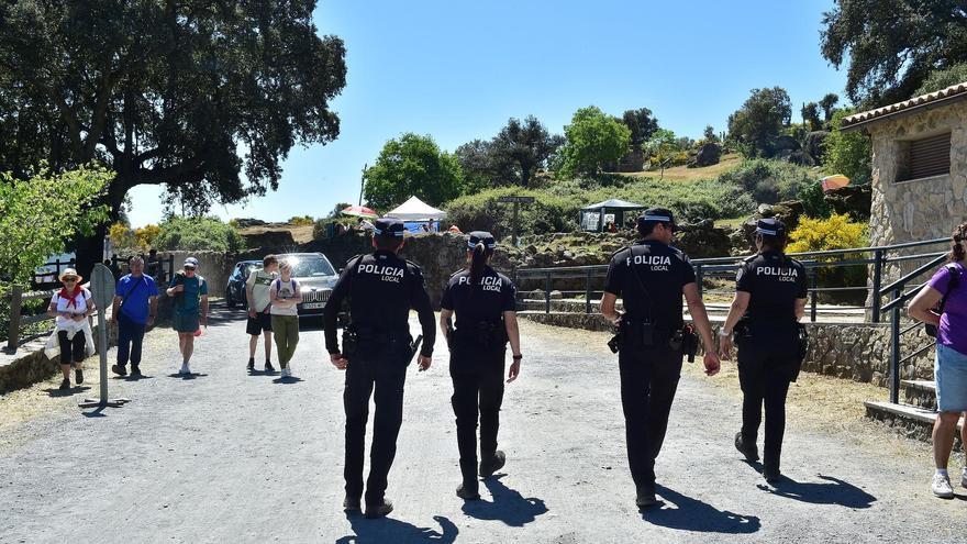 Corte de tráfico y servicio especial de autobús, por la procesión del Puerto en Plasencia