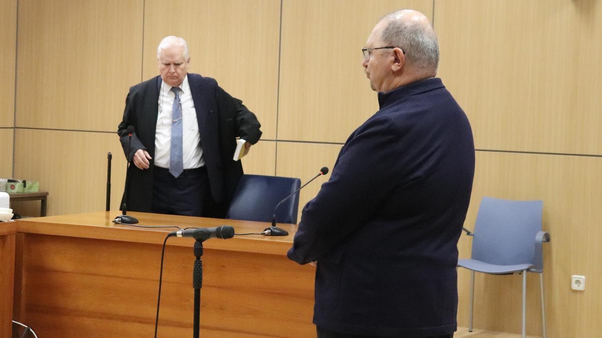 El cirujano valenciano acusado de abusos sexuales a dos pacientes.
