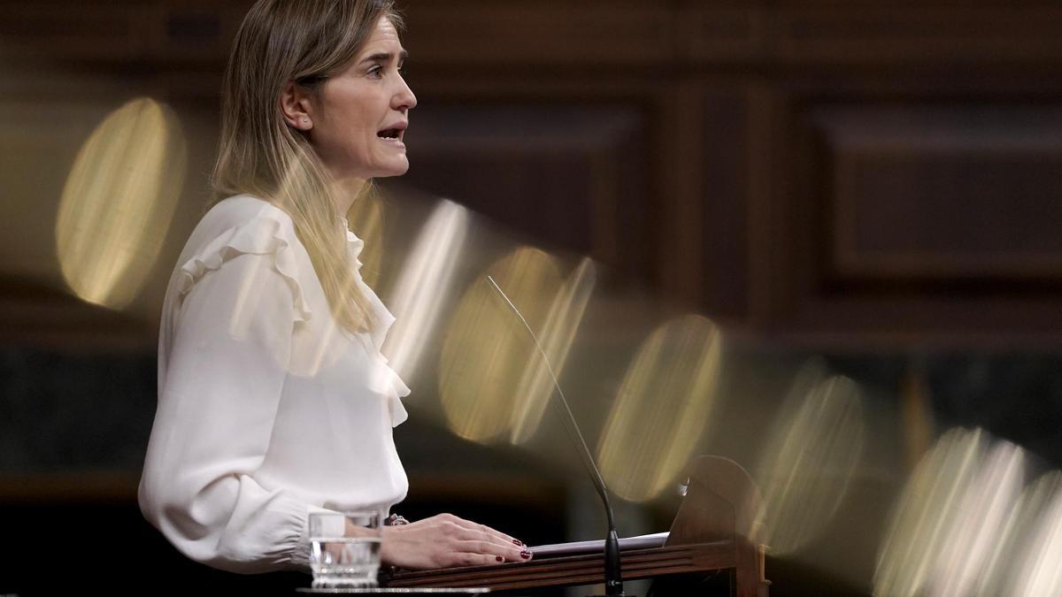 Sara Aagesen, vicepresidenta y ministra para la Transición Ecológica, en el Congreso de los Diputados.