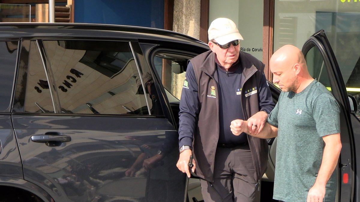 El Rey Juan Carlos evidencia sus graves problemas de movilidad en sus últimas horas en España