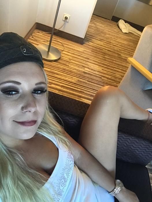 Lena Nitro: Una estrella del porno como patrocinad