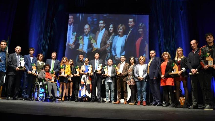 Premiados por sus valores y sus historias de superación