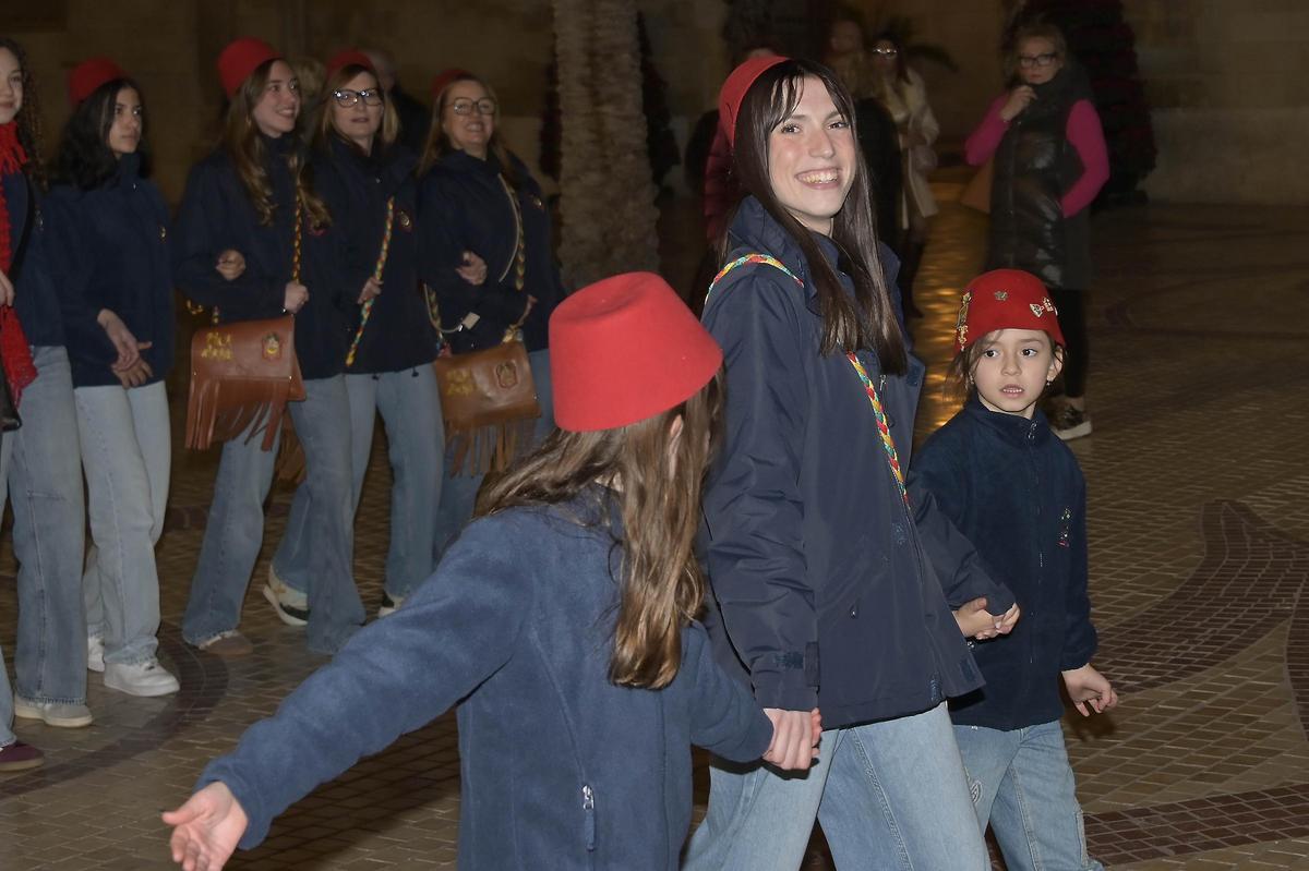 Entraeta del Mig Any de Moros y Cristianos de Elche Entraeta del Mig Any de Moros y Cristianos de Elche