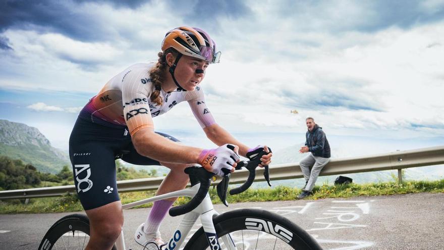 Paula Blasi vinner Tour of the Pyrenees