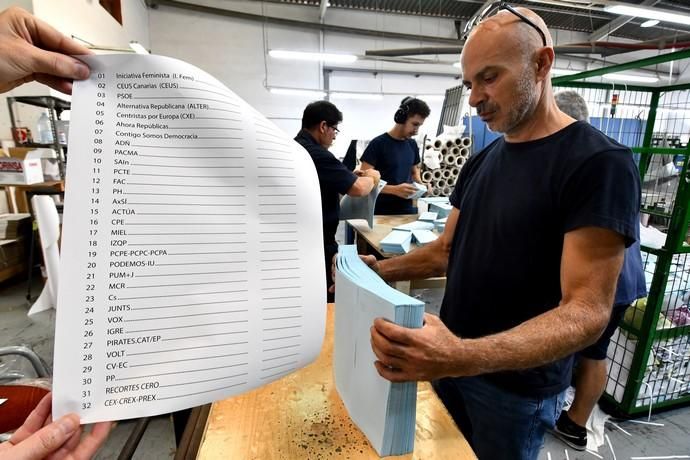 16/05/2019 EL GORO.  TELDE.  Impresión de papeletas en Forinsa. Adjudicataria de las europeas y también imprime de ayuntamientos y partidos.  Fotógrafa: YAIZA SOCORRO.  | 16/05/2019 | Fotógrafo: Yaiza Socorro