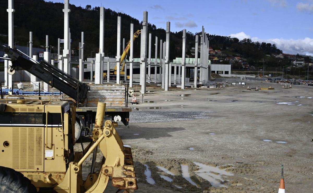 El próximo verano, horizonte para abrir el parque comercial de O Vao | RAFA VÁZQUEZ