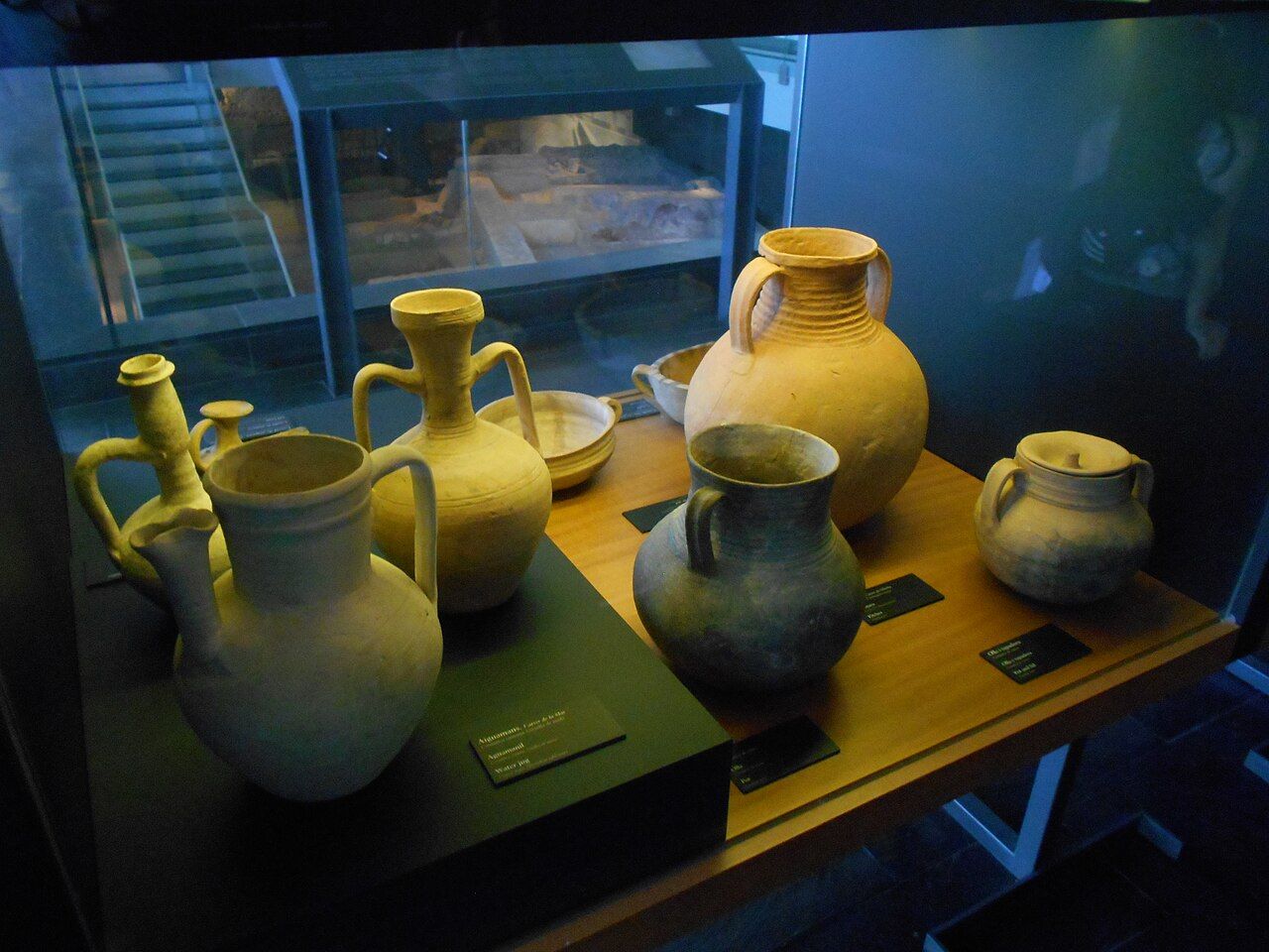 Vasijas del Centro Arqueológico de la Almoina