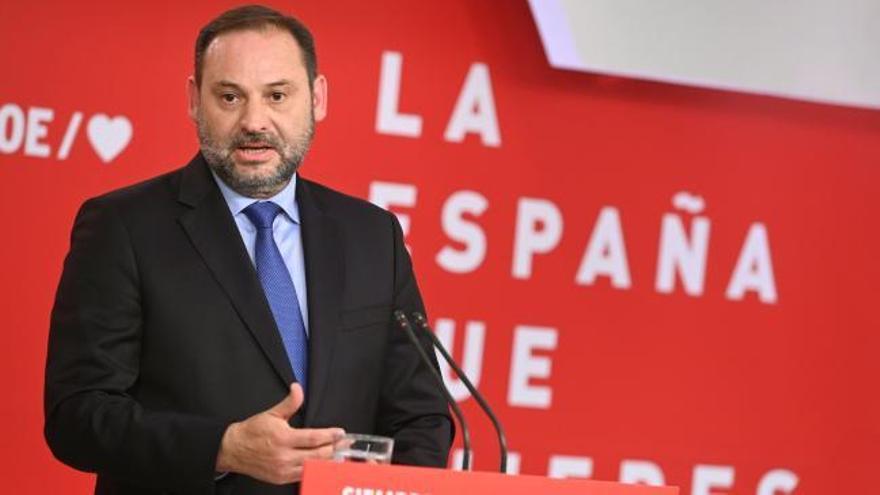 El PSOE insta a Rivera a que "salga de su laberinto" y se abstenga en la investidura