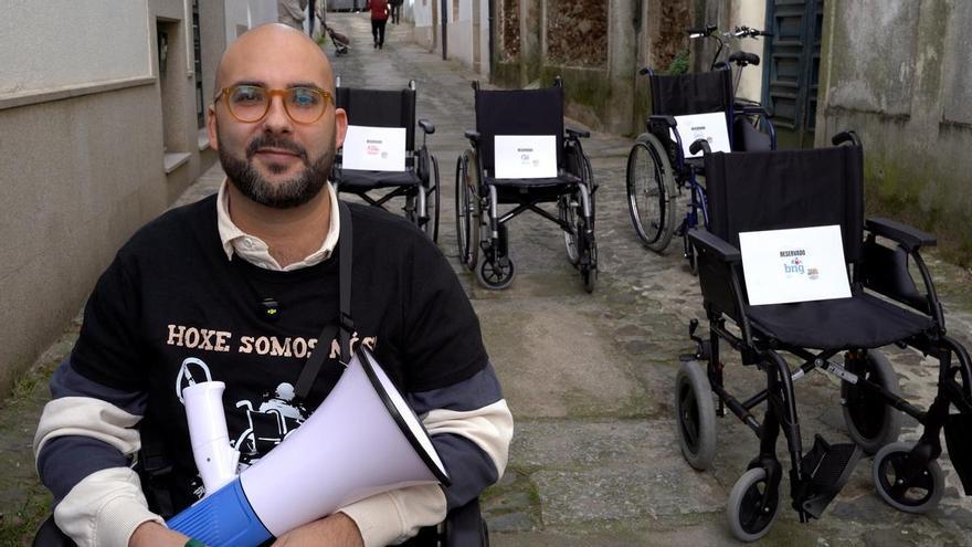 Unha ruta pola cidade amosa os retos de Compostela en materia de accesibilidade