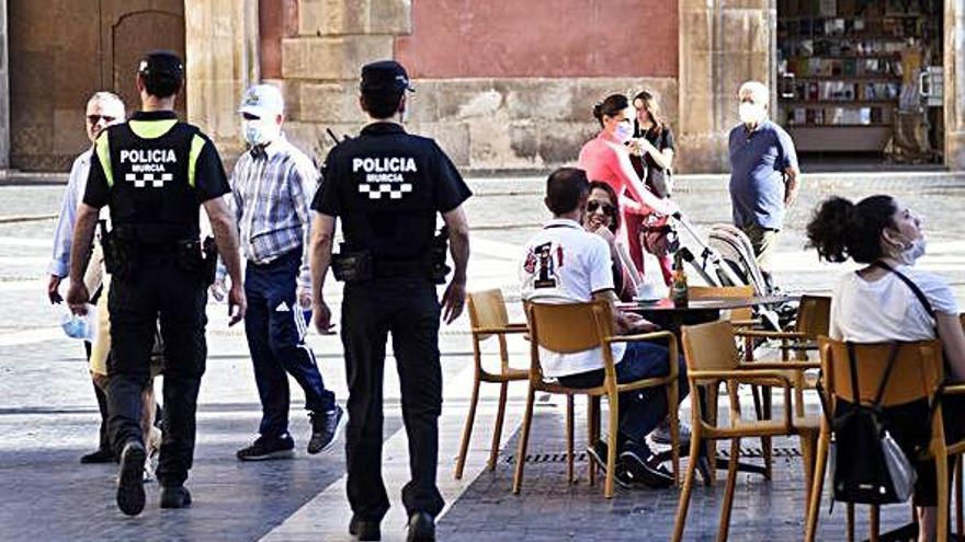 Terrazas de Murcia, donde la Policía intensificará la vigilancia, ayer.