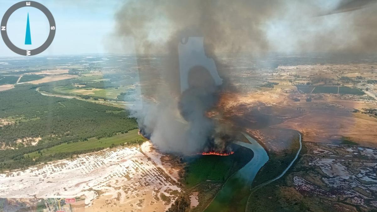Imagen aérea del incendio.