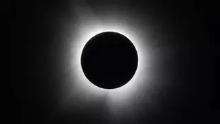 Ein Spiel von Licht und Dunkelheit: Sonnenfinsternis 2026 sorgt für ausgebuchte Hotels in Port de Sóller