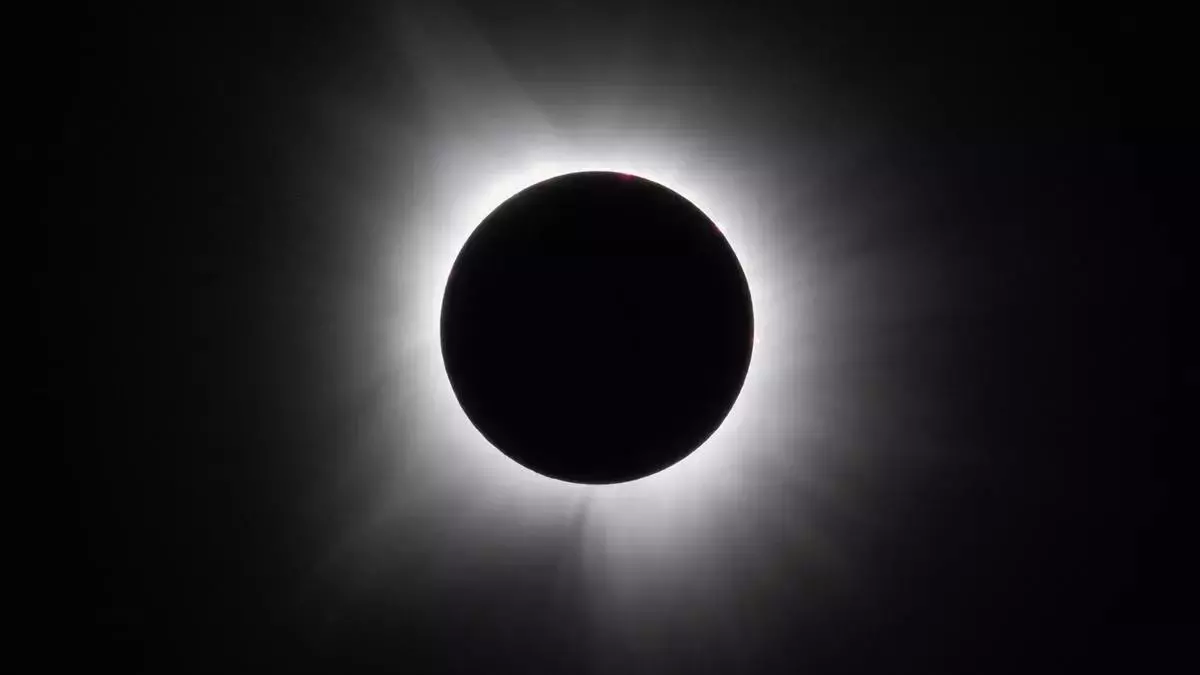 Ein Spiel von Licht und Dunkelheit: Sonnenfinsternis 2026 sorgt für ausgebuchte Hotels in Port de Sóller