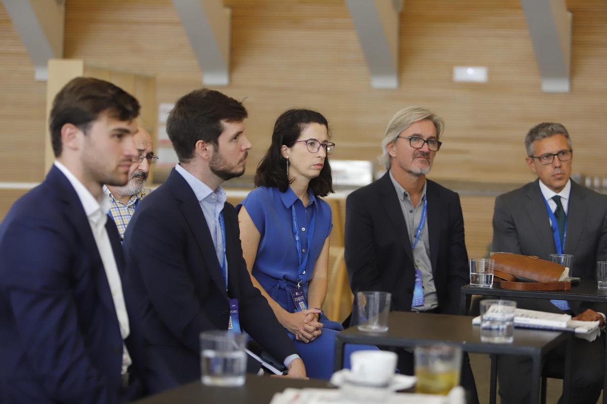 Encuentro de la presidenta de les Illes Balears, Marga Prohens, con empresarios en el Foro del Mediterráneo