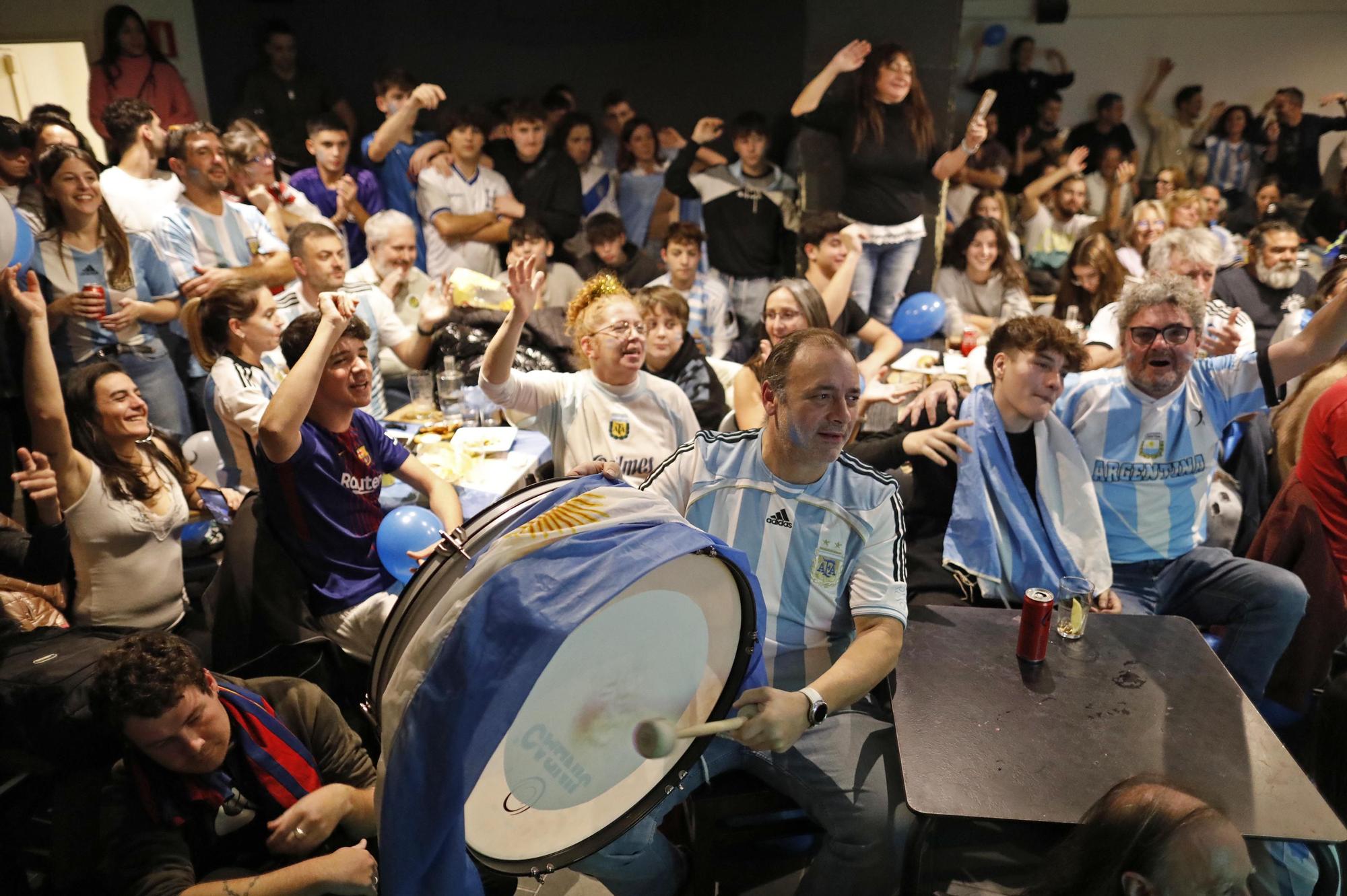 Les imatges de l'afició argentina celebrant el mundial a Girona