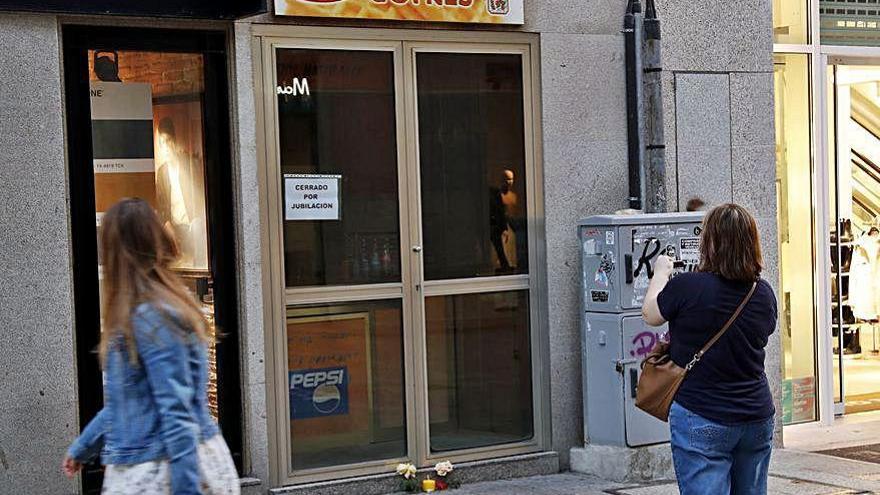 Tienda de gofres en la calle Príncipe. // J. Lores