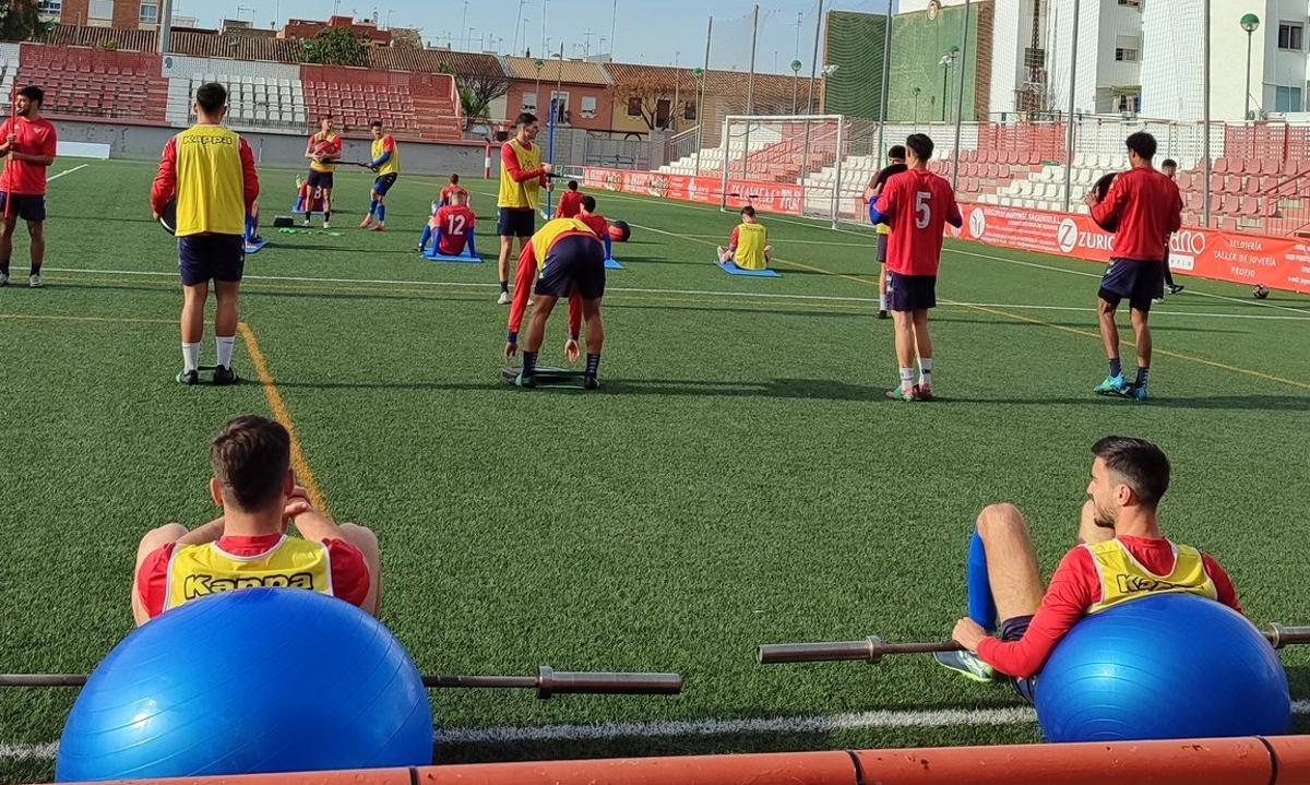 El Atlético Saguntino ya prepara la visita del líder.