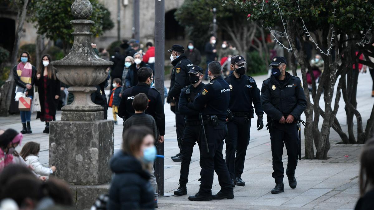 Agentes de la Policía Nacional