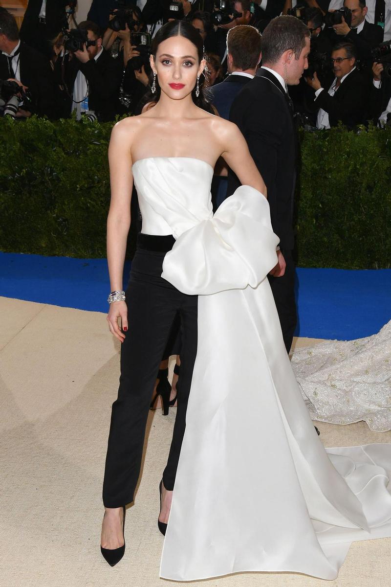 Emmy Rossum en la Gala Met