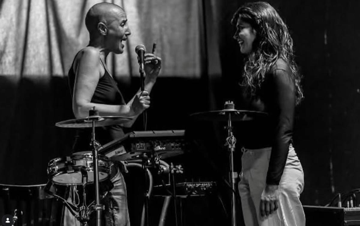 Mercedes Peón e Janet Novás. Ambas presentan a súa peza en conxunto por derradeira vez na Mostra Internacional de Teatro de Ribadavia.
