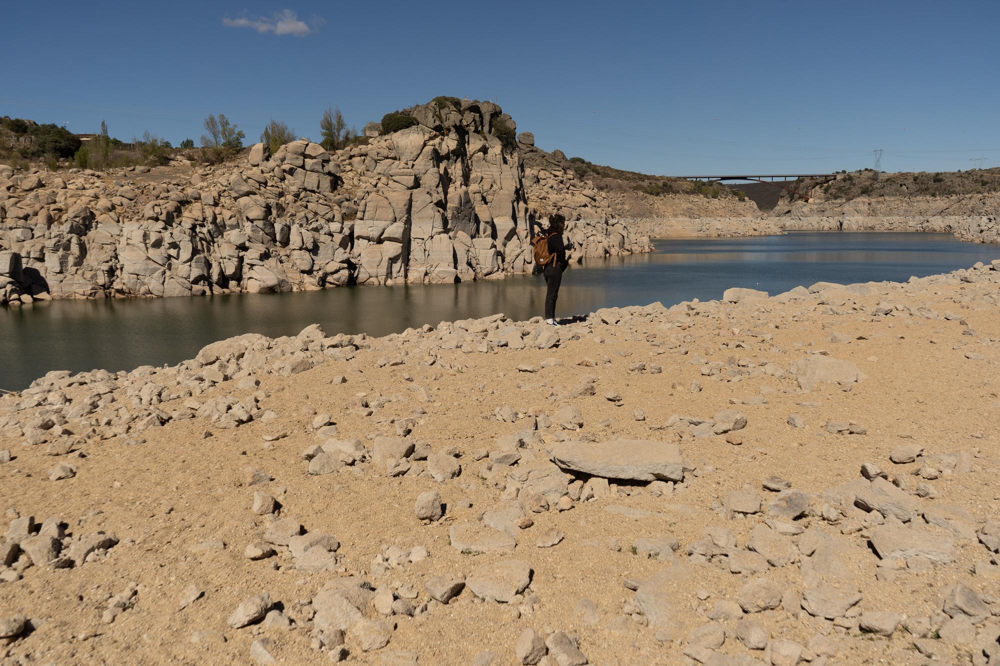 GALERÍA | Las imágenes del estado del embalse de Ricobayo hoy: al 18% de su capacidad