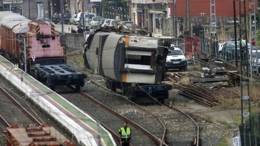 La Xunta insiste en el exceso de velocidad como causa del accidente del tren de O Porriño