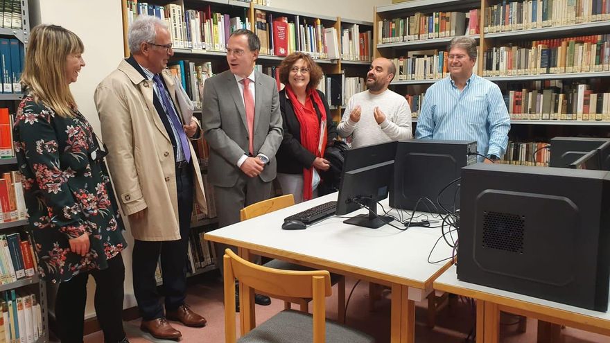 Fuentesaúco inaugura el Aula Mentor para la formación de adultos a distancia