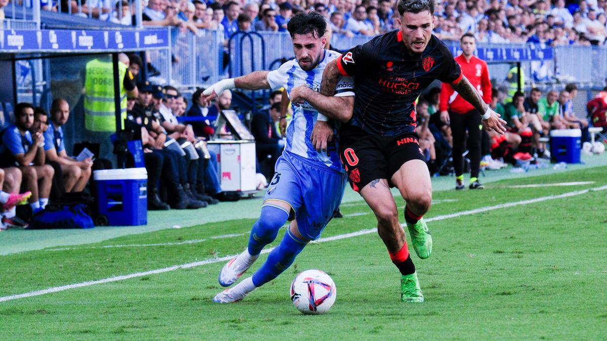 El Málaga CF se impuso ante el Huesca en La Rosaleda en la primera vuelta.