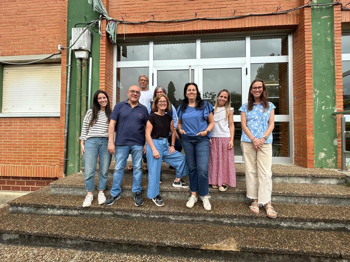 Por la izquierda, Paula Camblor, Pedro J. Núñez, Jorge Monferrer, Rosa Franco, Pilar Manteiga, Paloma Eguren, Andrea Torrecilla y Ana Belén Fernández