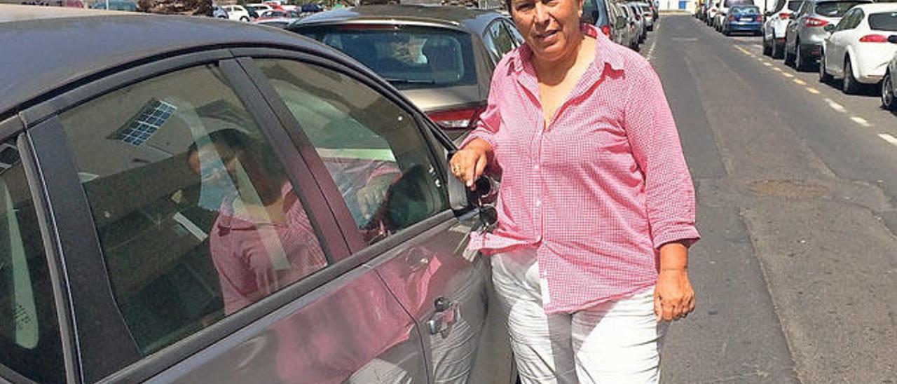 Rita Hernández, el pasado viernes en la calle Manolo Millares de Arrecife.