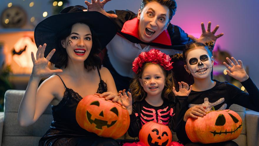 Ver una película de miedo puede ser una idea genial para disfrutar de Halloween.