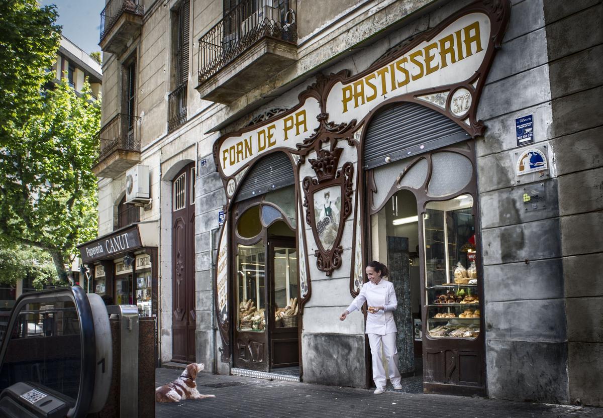 Forn Sarret, igual hoy que en 1882, cuando horneó los primeros panes.