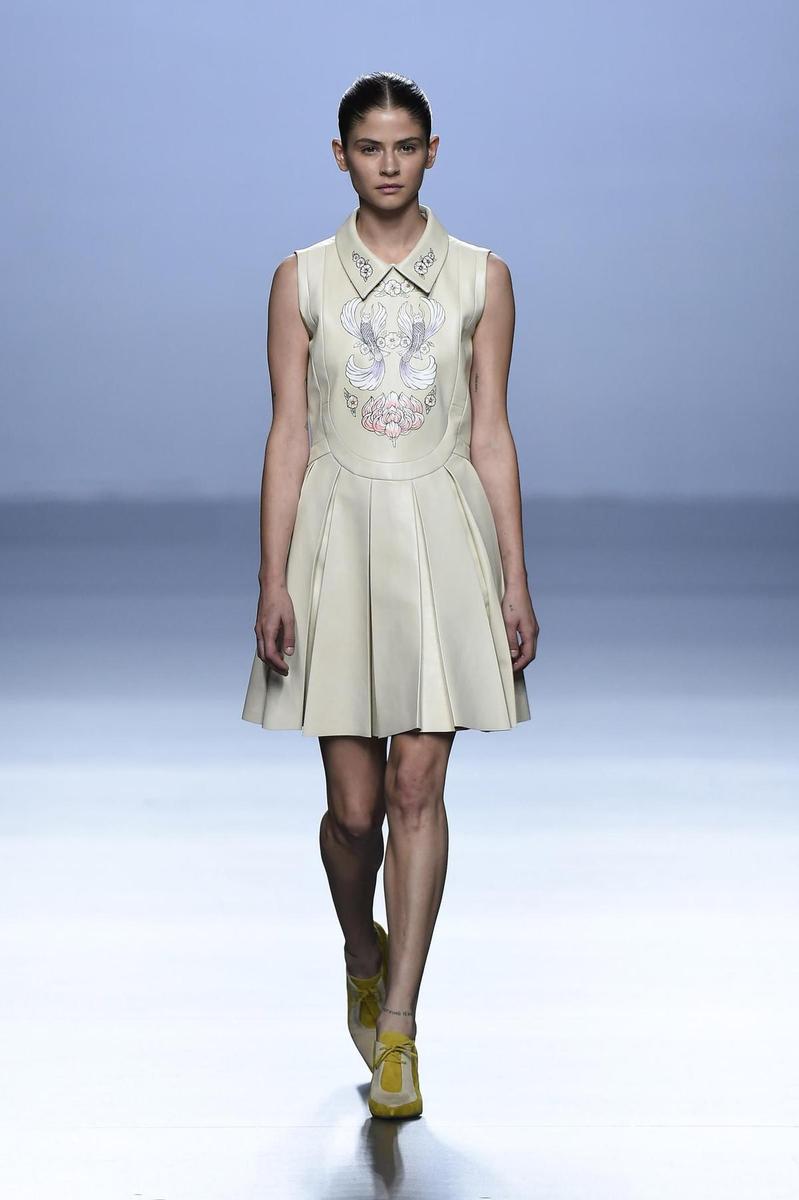 MBFWM: Teresa Helbig Primavera/Verano 2015, mini vestido blanco