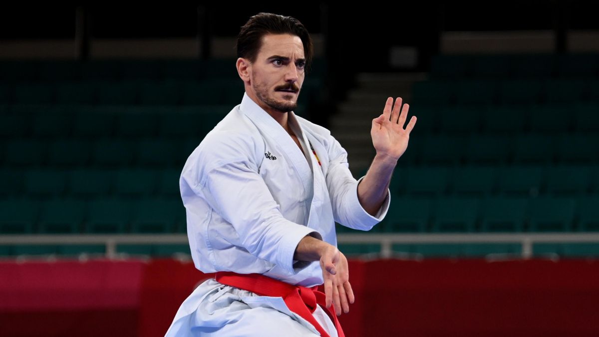 Damián Quintero, medalla de plata en kárate