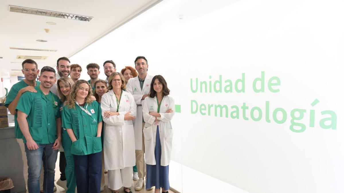 Equipo de Dermatología del Hospital Clínico Universitario Virgen de la Victoria de Málaga.