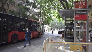 La renovación de las paradas de la EMT avanza