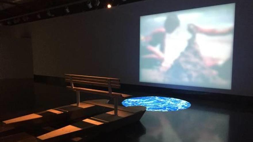 Videoinstalación sobre el monumento funerario en la Lonja de Alicante