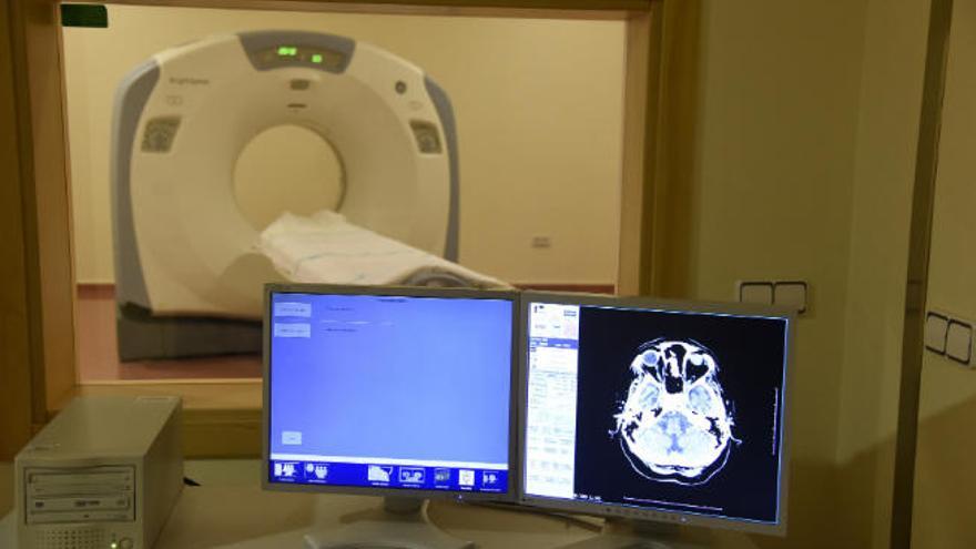 Sistema de tomografía axial computerizada (TAC).