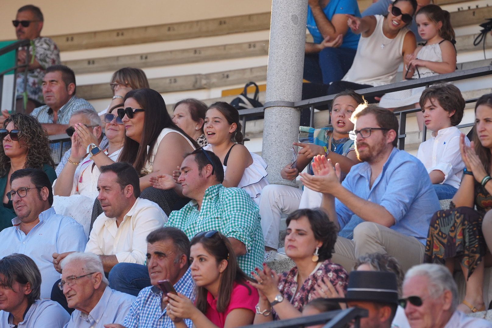 La corrida de rejones en Pozoblanco, en imágenes