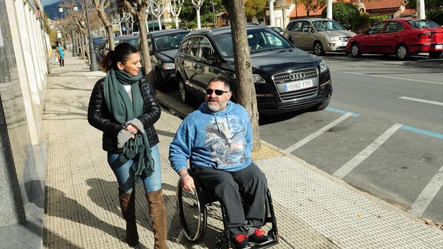 Un plan municipal se centrará en eliminar barreras arquitectónicas en Plasencia