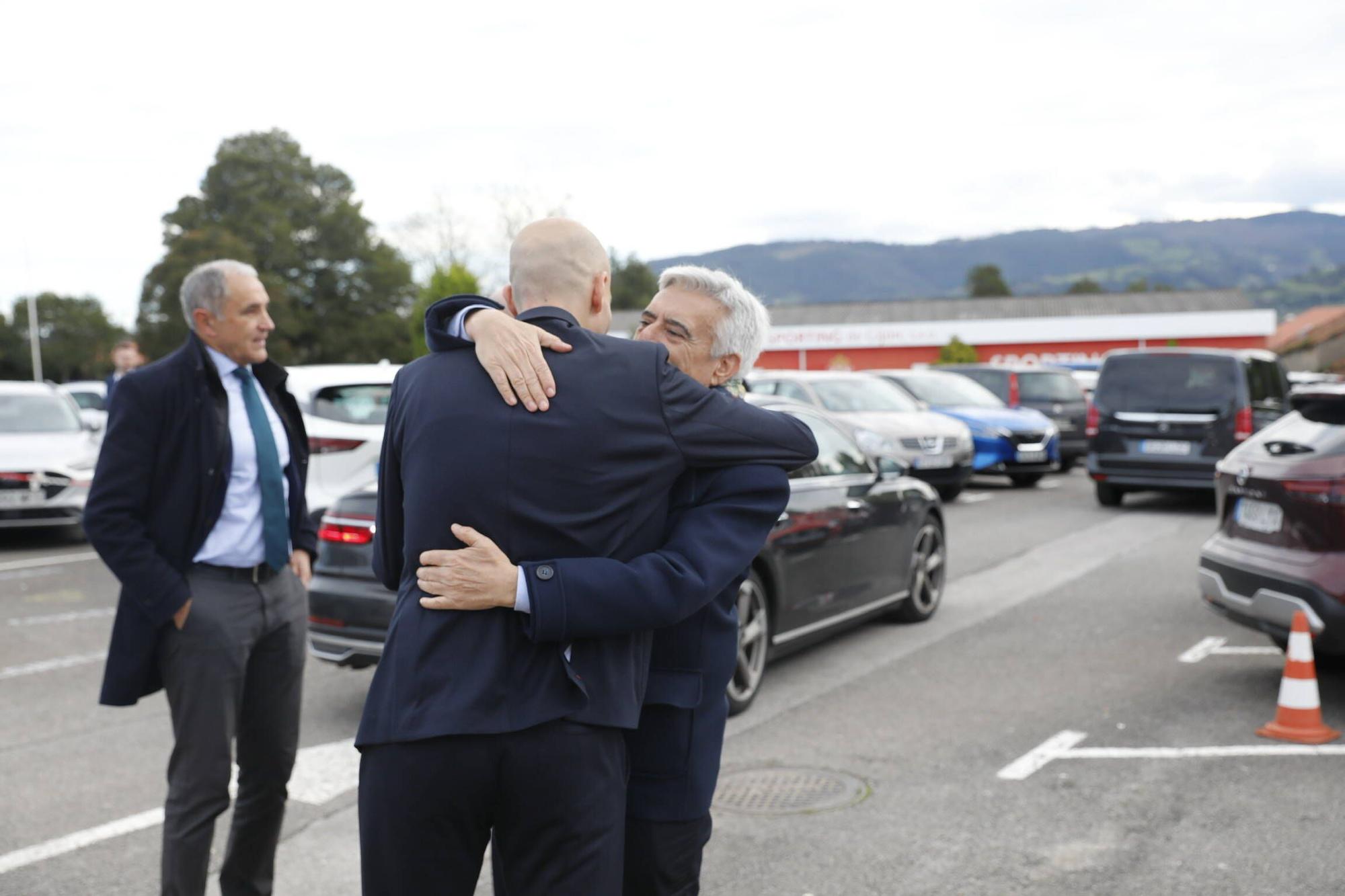 La visita del presidente de la Federación Española de Fútbol, Pedro Rocha, a Asturias, en imágenes