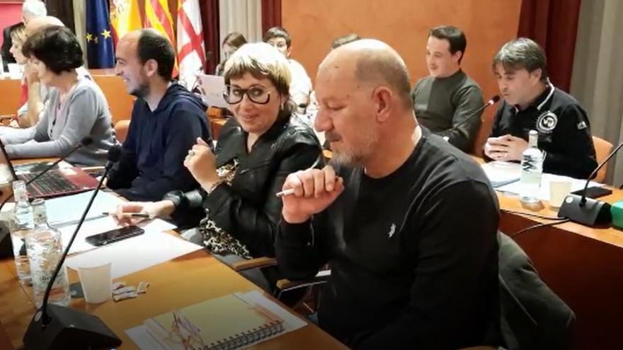 Un micròfon fa la guitza al ple de Manresa